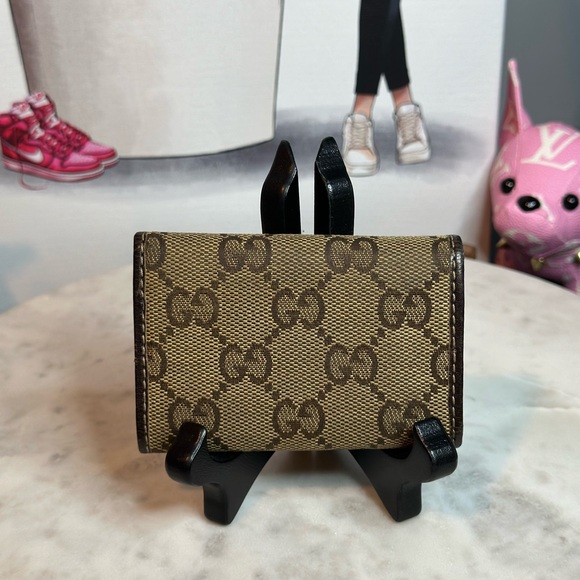 Gucci GG Canvas Britt Key Holder - Picture 2 of 12